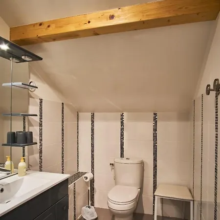Les Galets Chantants Hilaire Du Rosier Apartment Saint-Hilaire-du-Rosier
